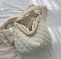 【新品】キルティング ショルダーバッグ 2way 韓国 可愛い 大容量 ナイロン