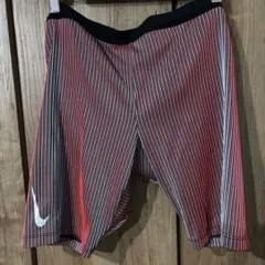 NIKE エアロスイフト　タイツLサイズ