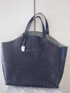 FURLA ダークブルー クロコダイル風トートバッグ