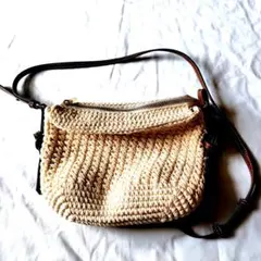 【新品　未使用】ZARA　編み込みデザイン ショルダーバッグ ベージュ