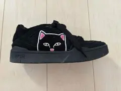 猫刺繍 ブラックスエード スニーカー/ RIPNDIP / PUMA