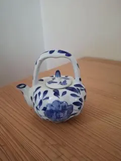 小型青花陶磁器醤油さし