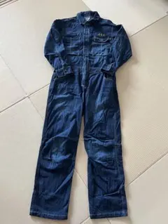 Item thumbnail for item 7789d571-92e5-40d3-b9c1-bbe70c1943e3