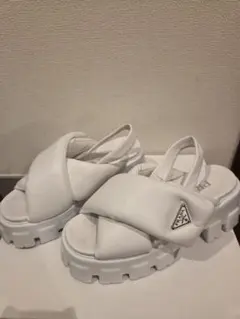 美品 PRADA パデッドナッパレザー サンダル サイズ35.5 22.5cm - メルカリ