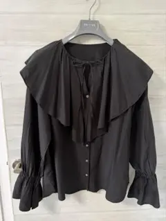 SLOBE IENA コットンシルク ラッフルブラウス ブラック 黒のサムネイル