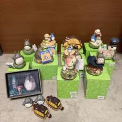 となりのトトロのフィギュア、ネコバス小銭入れ、風の谷のナウシカのパズル となりのトトロのフィギュア、ネコバス小銭入れ、風の谷のナウシカの