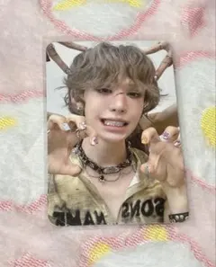 在庫ラスト XLOV together ルイ トレカ 미공개 포토카드 - メルカリ