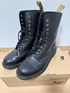 ドクターマーチン　10ホール　ブーツ