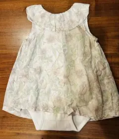 petit main 花柄ノースリーブロンパース 70サイズ