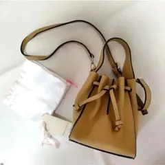 Item thumbnail for item a6e4d156-97ae-4dbd-836a-3ae614b93226