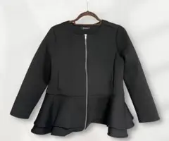 ノーカラーフレアぺプラムジャケット 黒　L 美品　秋服の準備にいかがですか？