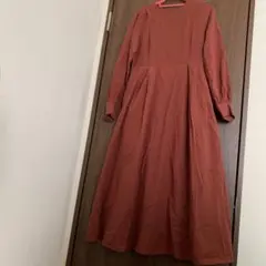 新品！AVAN LILY ロングワンピース　フリーサイズ