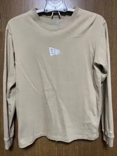 NEW ERA 長袖Tシャツ ベージュ　Sサイズ