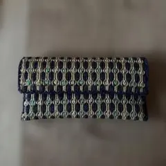 未使用　編み込みデザイン クラッチバッグ