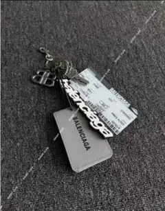 BALENCIAGA チャーム キーリング BALENCIAGA バレンシアガ KIT チャーム キーホルダー - メルカリ