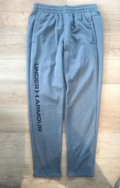 UNDER ARMOUR ジョガーパンツ グレー　中ボア　ゴム