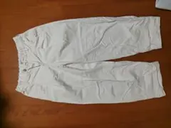 ザラ　ホワイトタックチノパンのサムネイル