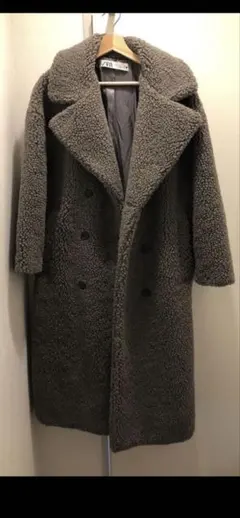 ZARA ボアコート