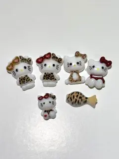 ハローキティ　ヒョウ柄 ネイルパーツ 5個セット