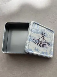 VivienneWestwood サダハルアオキ クッキー空缶 2024