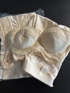 フォーシスアンドカンパニー　ブライダルインナー セット