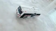 トミカ ミッキーバス ミニカー