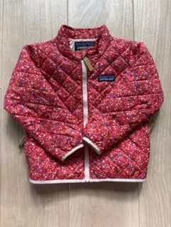 やや汚れありpatagonia 花柄キルティングジャケット 2Tサイズ
