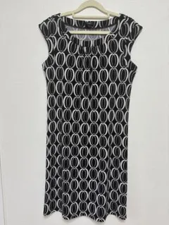 TALBOTS Petites 半袖 カットソー 総柄のサムネイル