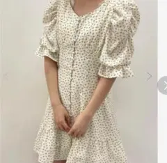 NICE CLAUP花柄ワンピース