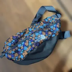ノースフェイスボディバッグ