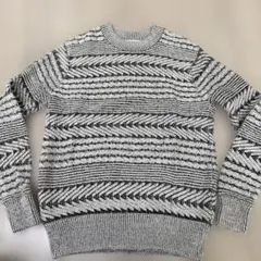 ブラック ニット