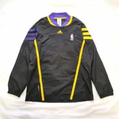 チャンピオン　ウルブズ ナイロン プルオーバージャケット　ビッグロゴ　　NBA チャンピオン ウルブズ ナイロン プルオーバージャケット ビッグロゴ