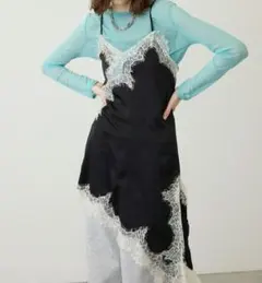 Auntie Rosa　uyu　アシンメトリーレースキャミソール