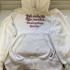 GU パーカー　オフホワイト　Sサイズ　なにわ男子