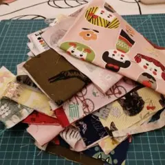 布地 ハギレ　動物柄他