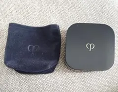 クレドポーボーテ/ファンデーションケース