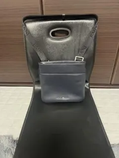 EMPORIO ARMANI ネイビー ショルダーバッグのサムネイル