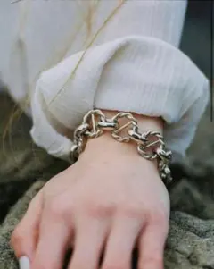 2026年最新】lLIFE botton braceletの人気アイテム - メルカリ