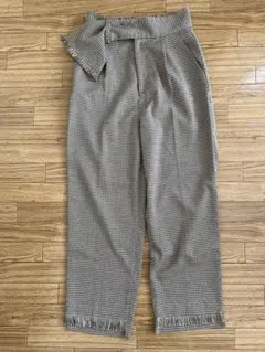 グレー カジュアルパンツ