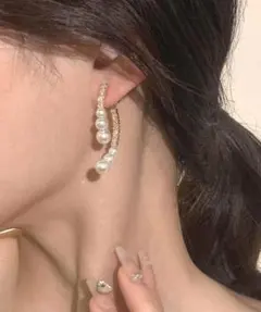 【新品】LEJA クリスタルビジューパールデザインニュアンスピアス