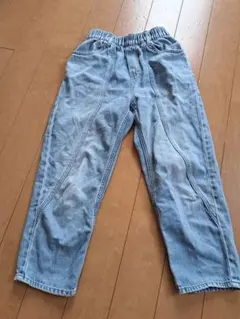 H&M　キッズデニム　Size130