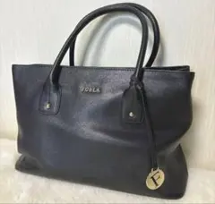 ほぼ新品！FURLA トートバッグ　ブラック