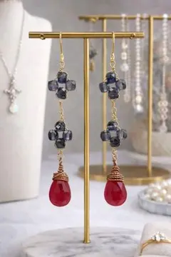 フューシャピンクカルセドニー　アイオライト　天然石ピアス　イヤリング変更可　B