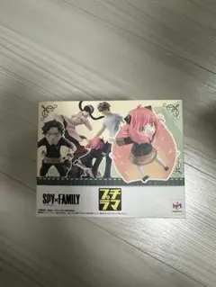 新品未開封　スパイファミリー　箱入りSPY×FAMILY　全４種　プチラマ