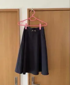 マジェスティックレゴン　膝丈　フレアスカート　ベルト　ネイビー