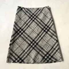 美品 バーバリーロンドン ノバチェック スカート ウール 38 メガチェック