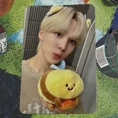 ATEEZ ウヨン GH5 NY MUSICミツバチ BeReal ラキドロ ウヨン ATEEZ GH5 NY MUSIC ラキドロ ハチver - メルカリ