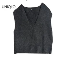 UNIQLO ユニクロ　3DスフレヤーンVネックニットベスト　ダークグレー　S