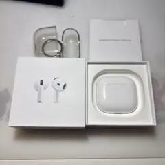 AirPods4 本体 充電ケース付き ANCなし　カバー付き