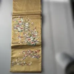 帯　ゴールド　蝶々